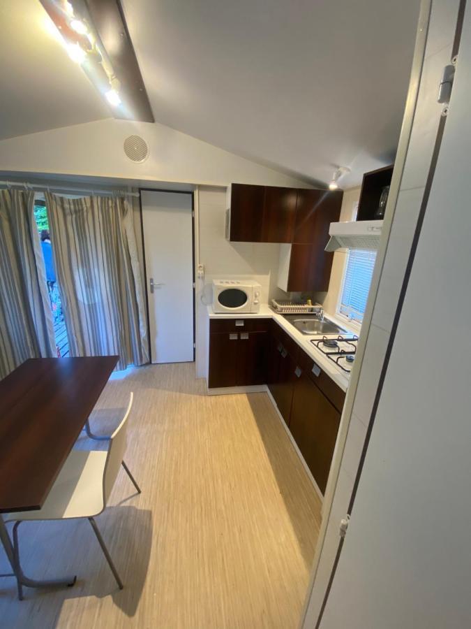 Sejour Inoubliable En Provence, Camping 4* La Roque-d'Antheron Eksteriør billede